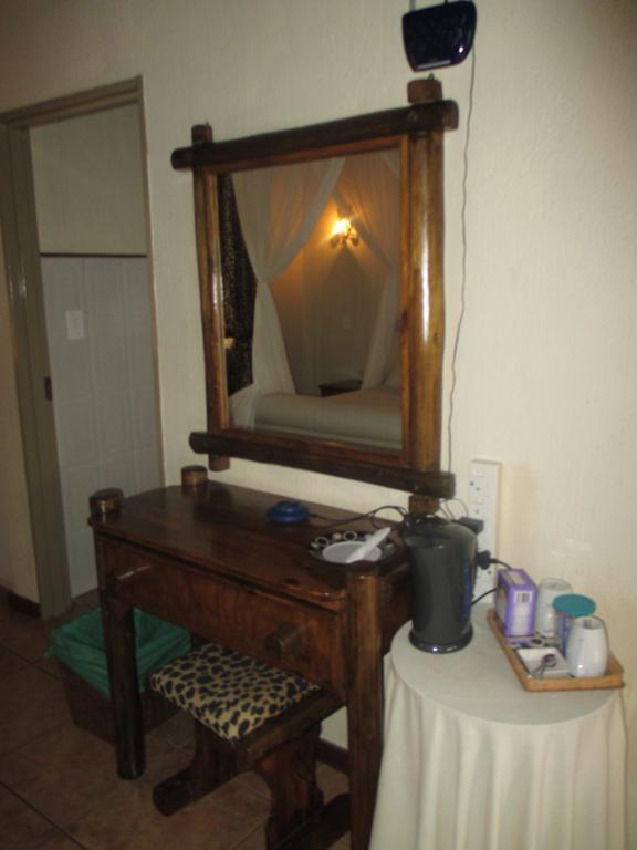 Royal Kruger Lodge Marloth Park Exterior foto